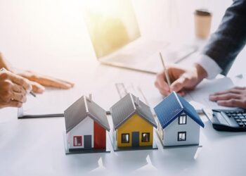 Tracking Your Spending: Staying Within Budget as a Renter