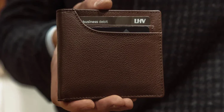The Evolution Of Men’s Wallets: From Bulky Billfolds To Sleek Card Carriers