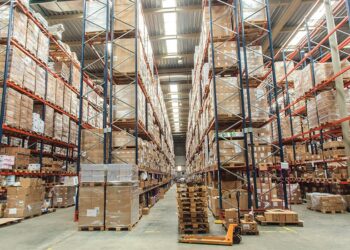 The Role of Wholesalers in Reducing Stock Issues