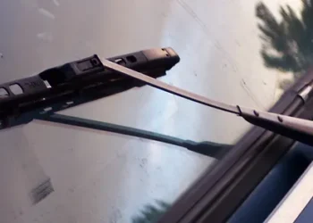 How To Replace Wiper Blades On Any Vehicle Step-By-Step