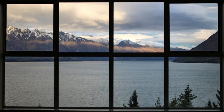 Achieving a Flawless Finish: The Crucial Role of Expert Window Treatment Installation